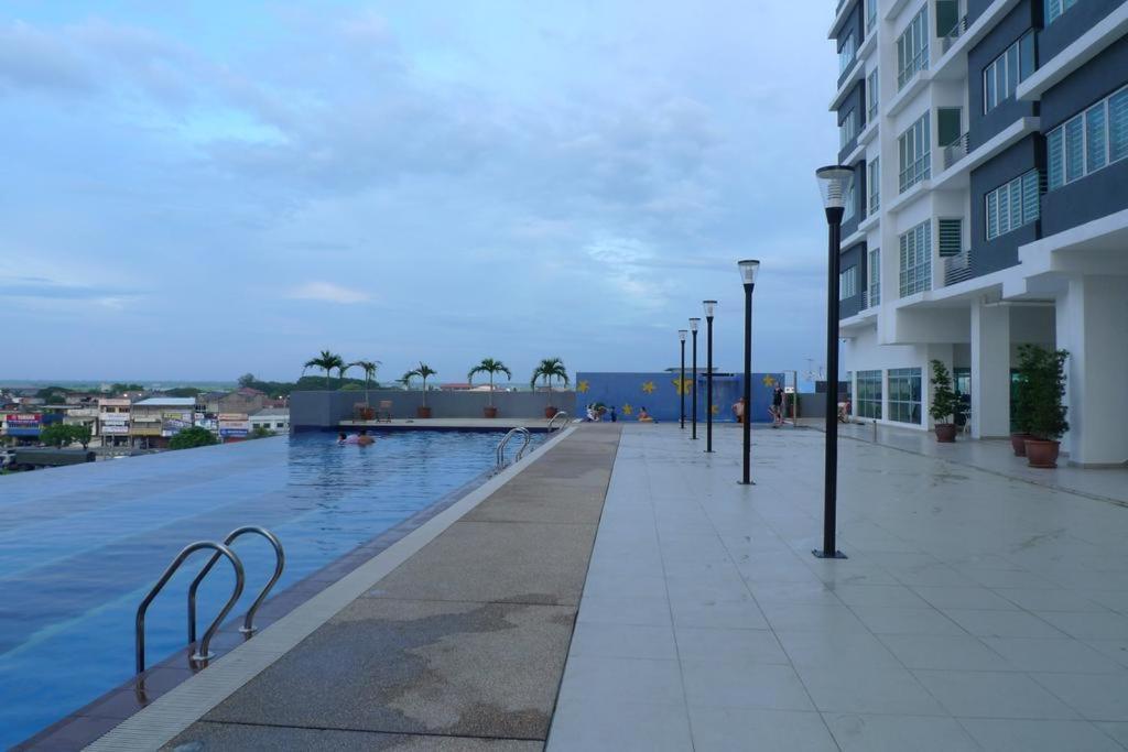 Sekinchan Seaview Homestay 7 High View Bagian luar foto