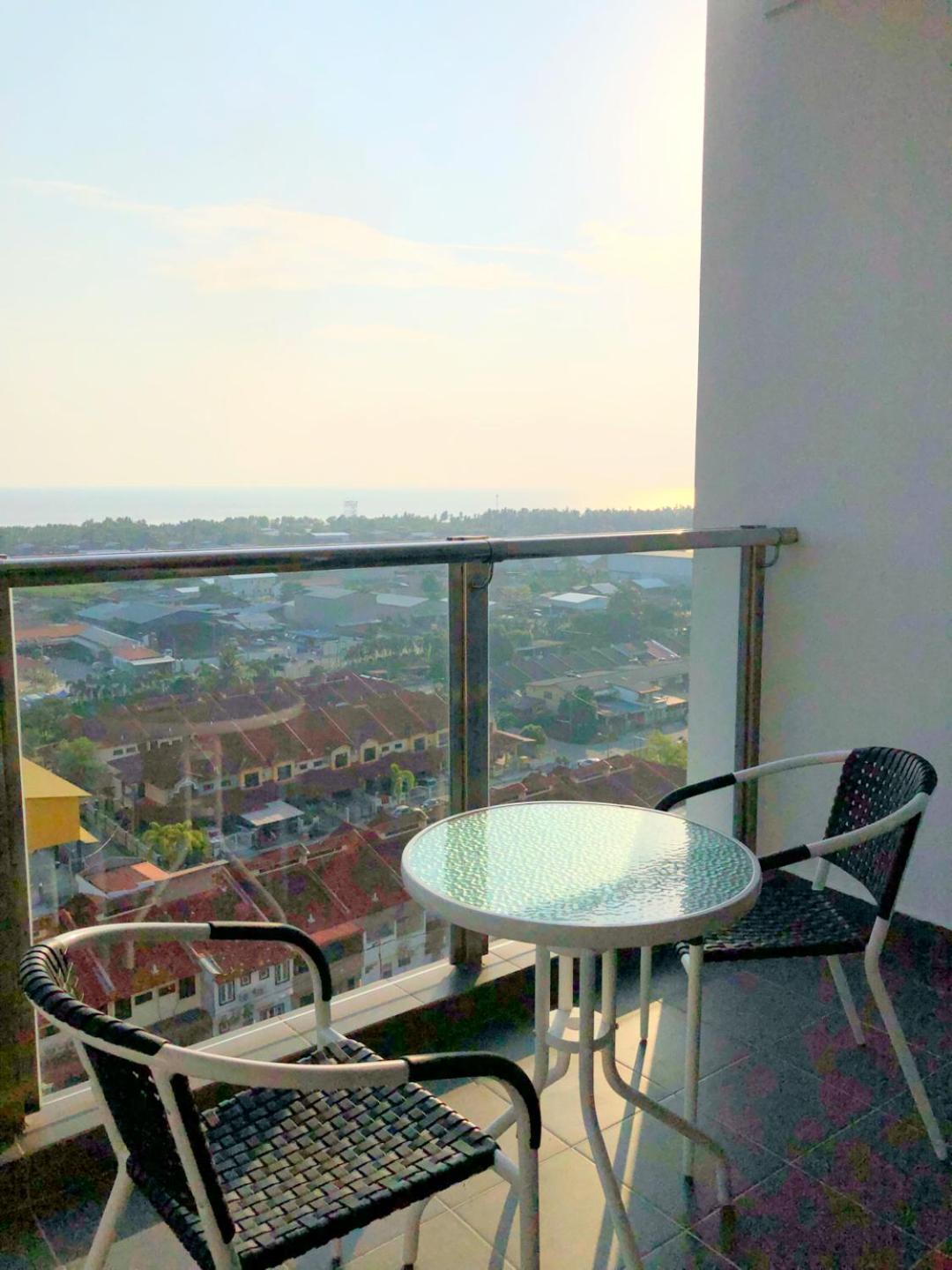 Sekinchan Seaview Homestay 7 High View Bagian luar foto