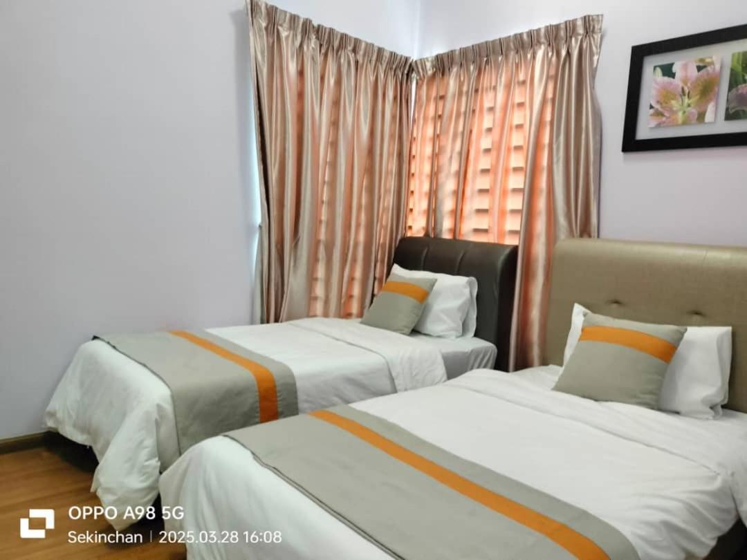 Sekinchan Seaview Homestay 7 High View Bagian luar foto